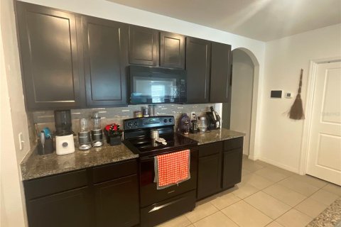 House in Riverview, Florida 4 bedrooms, 164.16 sq.m. № 2098799 - photo 9