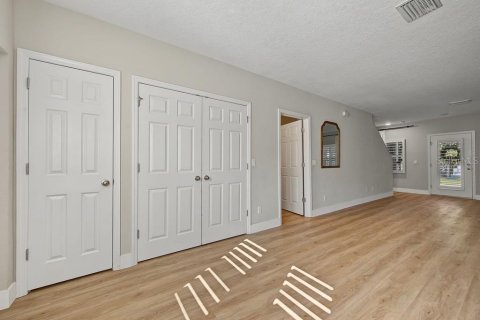Touwnhouse à vendre à Odessa, Floride: 3 chambres, 133.87 m2 № 2415206 - photo 17