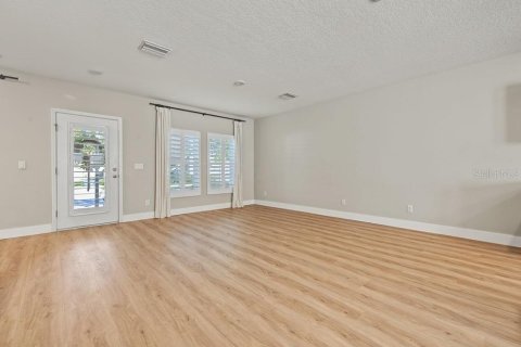 Touwnhouse à vendre à Odessa, Floride: 3 chambres, 133.87 m2 № 2415206 - photo 9