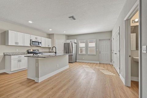 Touwnhouse à vendre à Odessa, Floride: 3 chambres, 133.87 m2 № 2415206 - photo 19