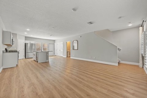 Touwnhouse à vendre à Odessa, Floride: 3 chambres, 133.87 m2 № 2415206 - photo 10