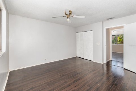 Condo in Winter Springs, Florida, 3 bedrooms  № 1592764 - photo 9