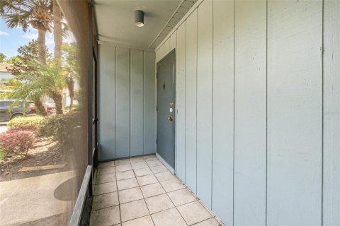 Condo in Winter Springs, Florida, 3 bedrooms  № 1592764 - photo 22