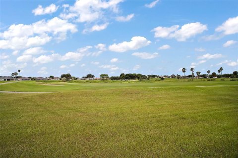 House in Summerfield, Florida 2 bedrooms, 153.66 sq.m. № 1884998 - photo 30