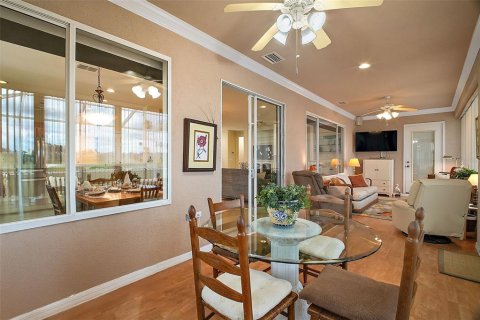 House in Summerfield, Florida 2 bedrooms, 153.66 sq.m. № 1884998 - photo 25