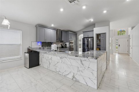 Casa en venta en Tampa, Florida, 3 dormitorios, 169.83 m2 № 2157654 - foto 16