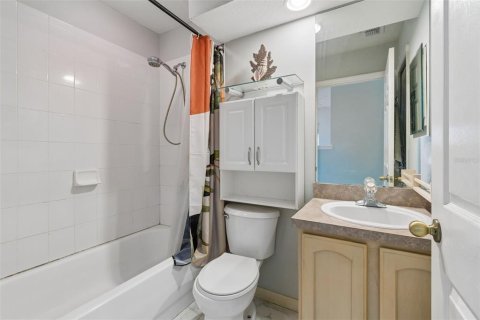 Casa en venta en Tampa, Florida, 3 dormitorios, 169.83 m2 № 2157654 - foto 23