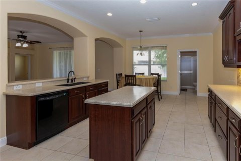 House in Winter Garden, Florida 5 bedrooms, 339 sq.m. № 1755130 - photo 10