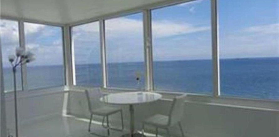 Condominio en Fort Lauderdale, Florida, 1 dormitorio № 828038