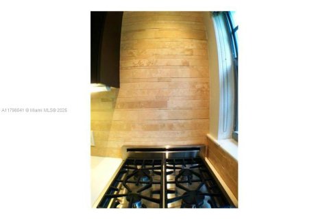 Apartamento en alquiler en Miami Beach, Florida, 1 dormitorio, 37.25 m2 № 2013639 - foto 10