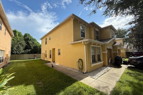 Townhouse in Tampa, Florida 3 bedrooms, 157.66 sq.m. № 1875825 - photo 25