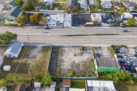 Propiedad comercial en venta en Hollywood, Florida № 2016554 - foto 9