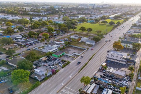 Propiedad comercial en venta en Hollywood, Florida № 2016554 - foto 5