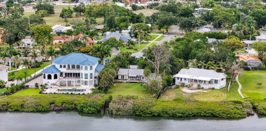 Land in Sarasota, Florida № 2102391