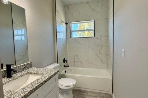 Apartamento en alquiler en Poinciana, Florida, 3 dormitorios, 125.42 m2 № 2216661 - foto 15