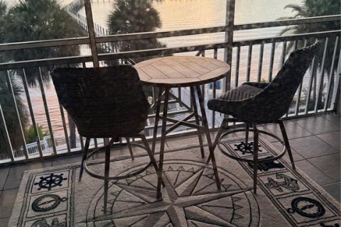 Condo in Punta Gorda, Florida, 3 bedrooms  № 2211645 - photo 4