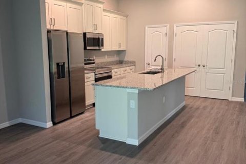 Apartment in Ocala, Florida 3 bedrooms, 113.81 sq.m. № 1900606 - photo 4