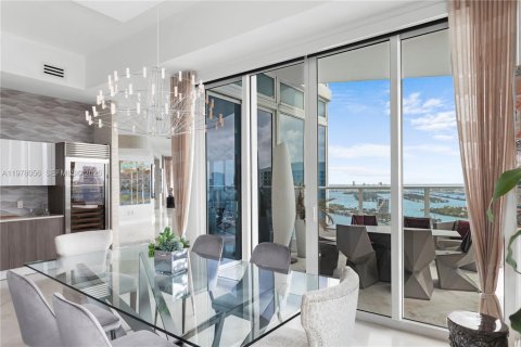 Купить кондоминиум в Майами, Флорида 4 спальни, 376.72м2, № 2045969 - фото 18