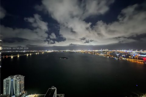 Купить кондоминиум в Майами, Флорида 4 спальни, 376.72м2, № 2045969 - фото 23