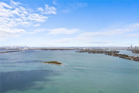 Купить кондоминиум в Майами, Флорида 4 спальни, 376.72м2, № 2045969 - фото 22