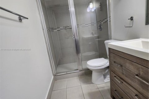 Copropriété à louer à Hialeah, Floride: 2 chambres, 102.75 m2 № 1972849 - photo 15