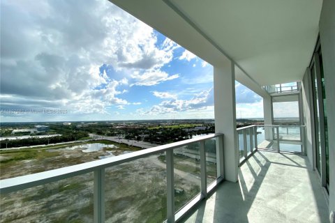 Condo in Sunrise, Florida, 1 bedroom  № 1941319 - photo 11