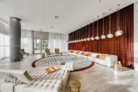 Condo in Sunrise, Florida, 1 bedroom  № 1941319 - photo 13