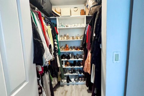 Condominio en alquiler en Sunny Isles Beach, Florida, 1 dormitorio, 59.46 m2 № 2393378 - foto 18