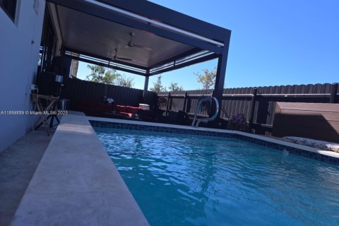 Villa ou maison à louer à Florida City, Floride: 5 chambres, 176.7 m2 № 1891563 - photo 23