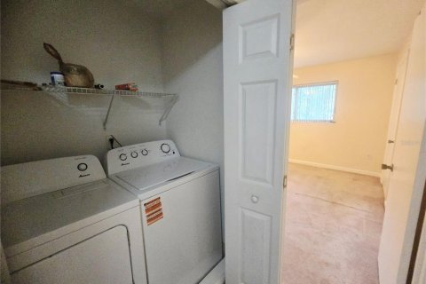 Copropriété à louer à Gainesville, Floride: 2 chambres, 92.9 m2 № 2383875 - photo 18
