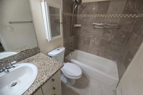 Copropriété à louer à Gainesville, Floride: 2 chambres, 92.9 m2 № 2383875 - photo 21