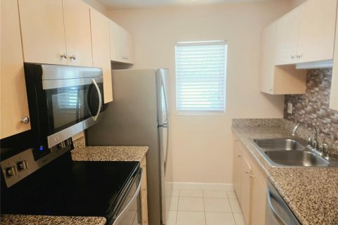 Copropriété à louer à Gainesville, Floride: 2 chambres, 92.9 m2 № 2383875 - photo 5