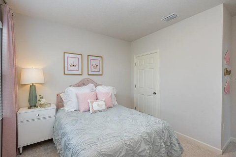 Villa ou maison à vendre à Palm Bay, Floride: 4 chambres, 169.83 m2 № 2398870 - photo 19