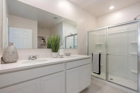 Villa ou maison à vendre à Palm Bay, Floride: 4 chambres, 169.83 m2 № 2398870 - photo 20