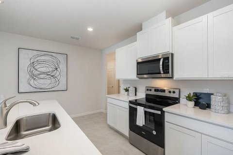 Villa ou maison à vendre à Palm Bay, Floride: 4 chambres, 169.83 m2 № 2398870 - photo 5