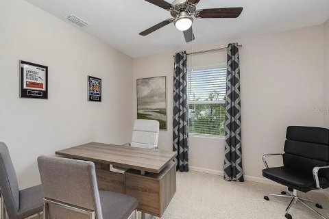 Villa ou maison à vendre à Palm Bay, Floride: 4 chambres, 169.83 m2 № 2398870 - photo 14