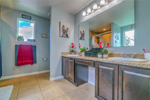 Villa ou maison à vendre à Dundee, Floride: 3 chambres, 208.29 m2 № 2298682 - photo 26