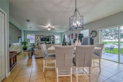 Villa ou maison à vendre à Dundee, Floride: 3 chambres, 208.29 m2 № 2298682 - photo 13