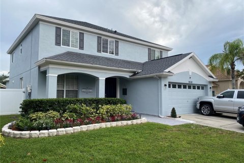 House in Orlando, Florida 5 bedrooms, 273.41 sq.m. № 1894179 - photo 1