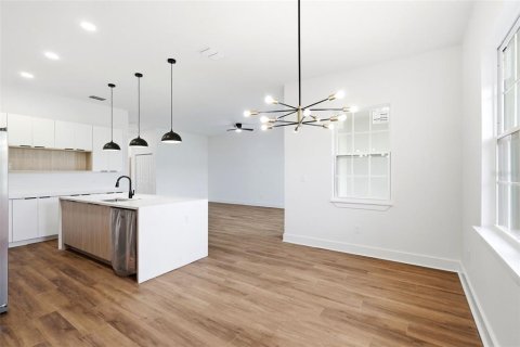 Villa ou maison à louer à Beverly Hills, Floride: 4 chambres, 175.49 m2 № 2102218 - photo 25