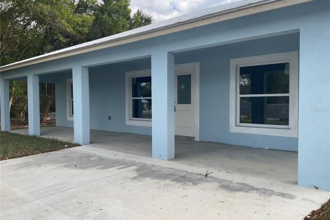 Casa en venta en Okeechobee, Florida, 3 dormitorios, 95.69 m2 № 2143759 - foto 4