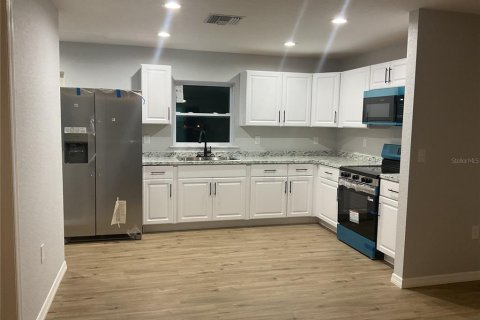Casa en venta en Okeechobee, Florida, 3 dormitorios, 95.69 m2 № 2143759 - foto 12