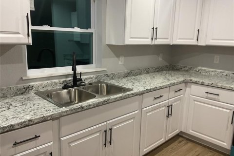 Casa en venta en Okeechobee, Florida, 3 dormitorios, 95.69 m2 № 2143759 - foto 13