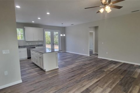 Casa en venta en Bunnell, Florida, 3 dormitorios, 138.15 m2 № 1651116 - foto 4