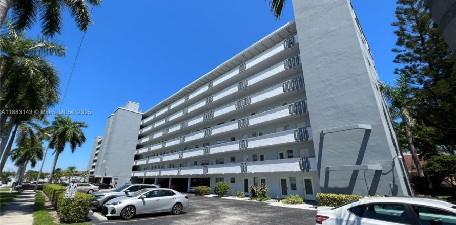 Condo à Hallandale Beach, Floride, 1 chambre № 1978360