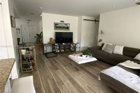 Купить виллу или дом в Майами, Флорида 4 спальни, 204.94м2, № 2088557 - фото 9