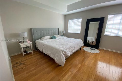Купить виллу или дом в Майами, Флорида 4 спальни, 204.94м2, № 2088557 - фото 20