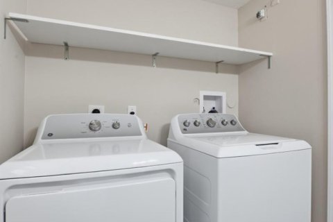 Touwnhouse à louer à Wellington, Floride: 4 chambres, 130.06 m2 № 2382861 - photo 16