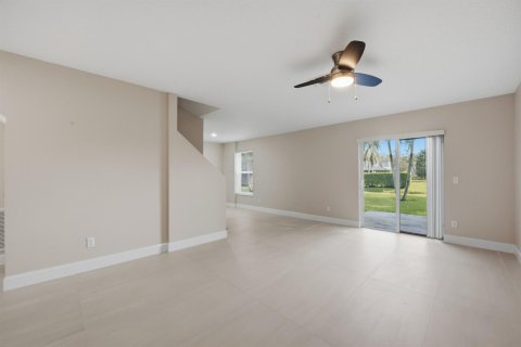 Touwnhouse à louer à Wellington, Floride: 4 chambres, 130.06 m2 № 2382861 - photo 10