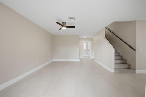 Touwnhouse à louer à Wellington, Floride: 4 chambres, 130.06 m2 № 2382861 - photo 13
